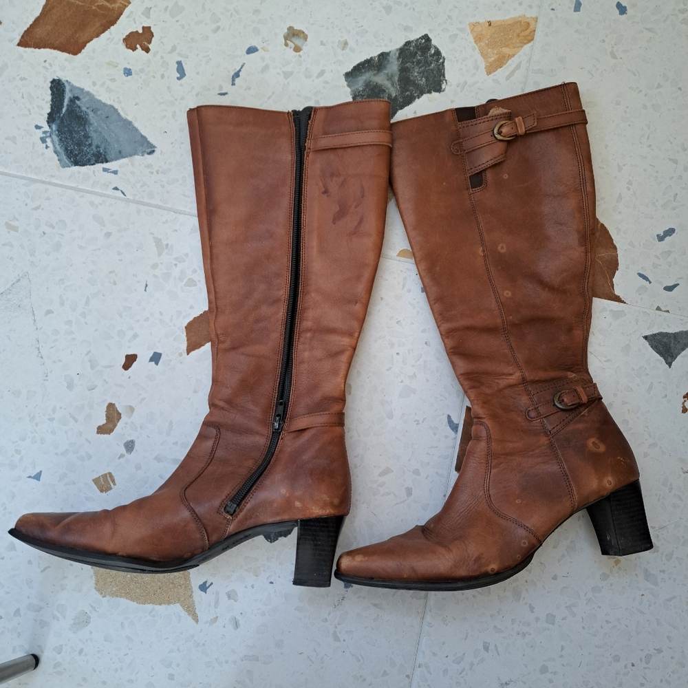 Donforf Tan knee-high leather boots